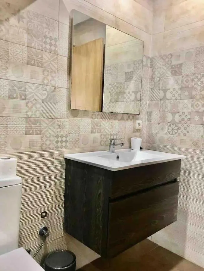 Appartement Modern & Lovely 2 Bedroom En-Suite By Tramway And Train Station Belvedere Casablanca