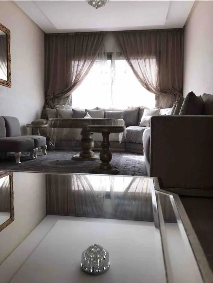 Modern & Lovely 2 Bedroom En-Suite By Tramway And Train Station Belvedere Casablanca Appartement