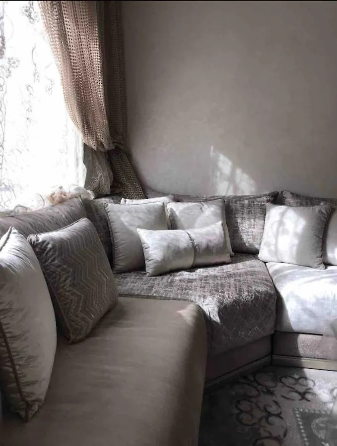 Modern & Lovely 2 Bedroom En-Suite By Tramway And Train Station Belvedere Casablanca