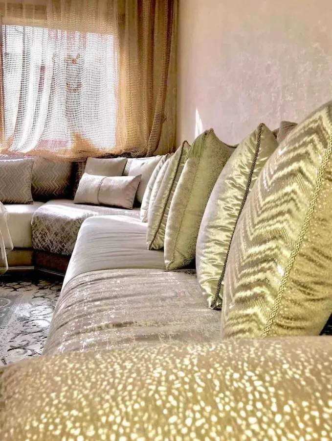 Appartement Modern & Lovely 2 Bedroom En-Suite By Tramway And Train Station Belvedere Casablanca