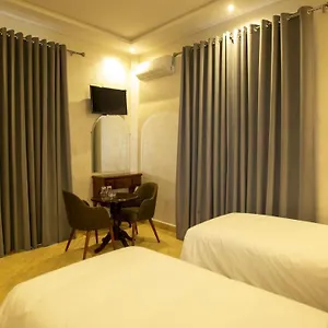 3* 호텔 De Paris