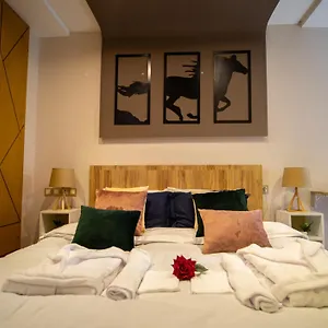 Appartement R101- Cosy And Stylish With King Size Bed- Belvedere, Casablanca